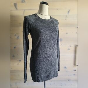 NWOT H&M Sport Workout Top Women's size M